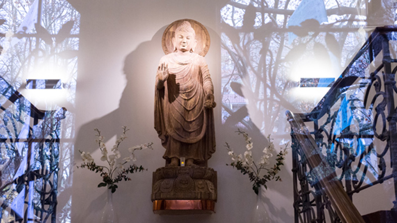 _E7C3317StehenderBuddhaWeb800x450 _E7C3317StehenderBuddhaWeb800x450